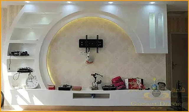 خلفيات خشب للتلفزيون مجلس فخم  قلعة الديكور