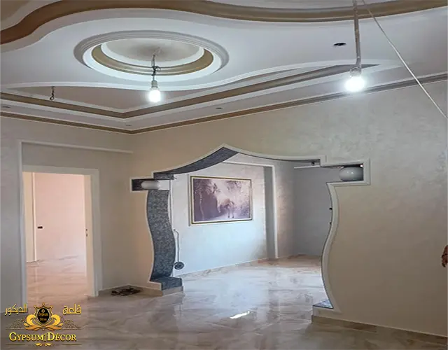 حوائط صالات لون فانيلا لاتيه قطيفة