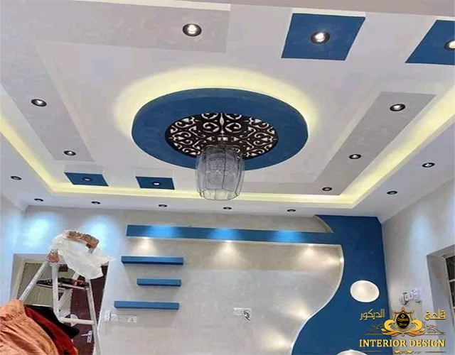 سقف معلق مع مكتبة شاشة جبس بورد