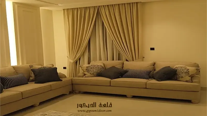 Installation of curtains Installation-of-curtains