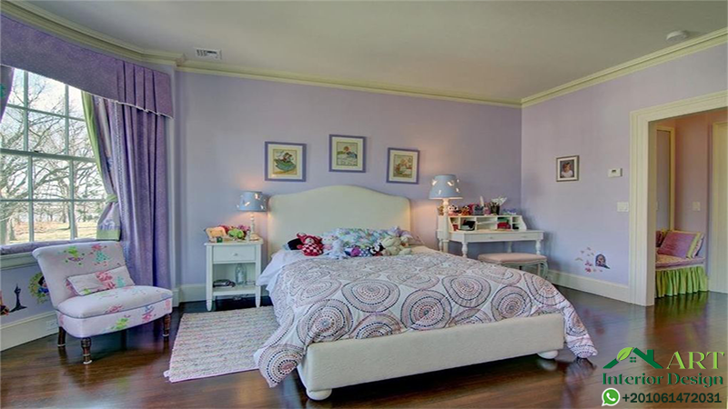 Lavender-color-in-the-bedroom-1