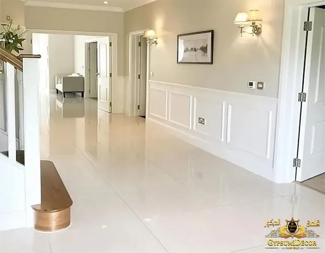 ديكور مدخل البيت الصغير فوم جدران مداخل لتقسيم الجدارن مع وضع مرايا زجاجية