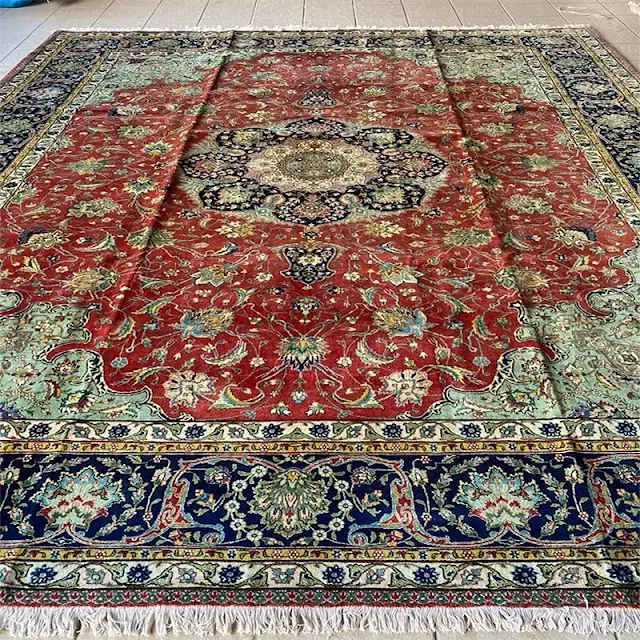 Iranian and Turkish carpets Iranian-and-Turkish-carpets